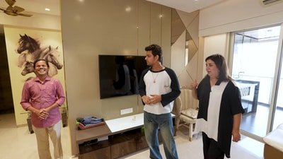 Farah Khan and Dilip at Samarth Jurel's house.