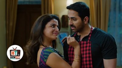 Ayushmnann Khurrana with Wamiqa Gabbi in a still from Pati Patni Aur Woh Do.