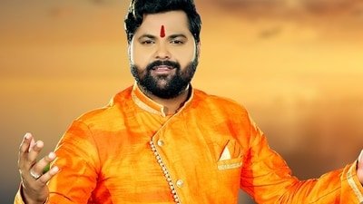 Bhojpuri singer Samar Singh was rumoured to be dating the actor at the time of her death.