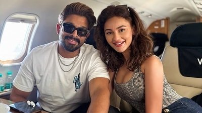 Seerat Kapoor posted pictures with Allu Arjun on his birthday.