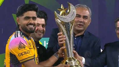 PSL final: Mohsin Naqvi hands trophy as Babar Azam lifts first T20 title as captain