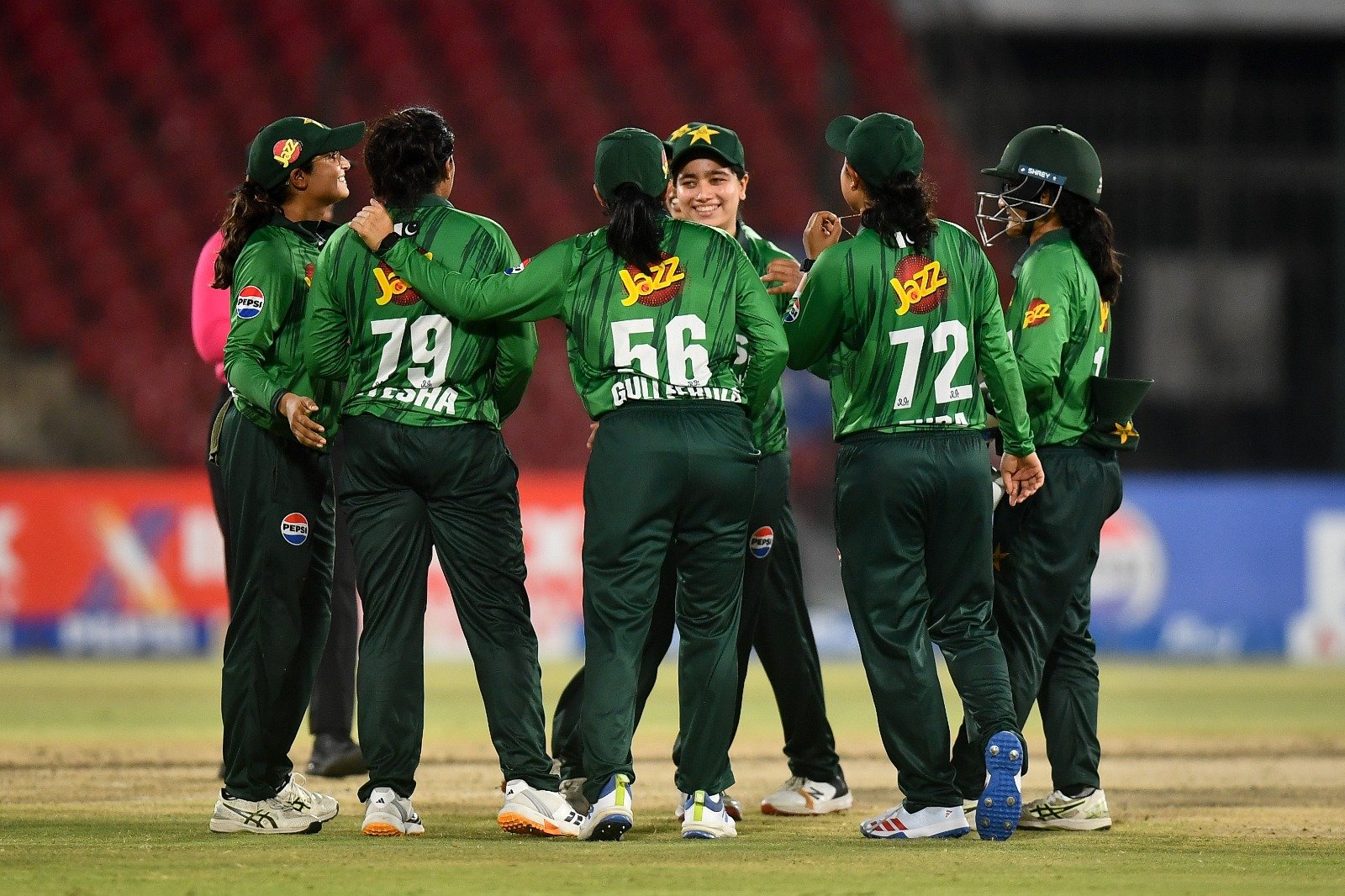 Ayesha steps up in Sidra and Sadaf’s absence as Pakistan trounce Zimbabwe in the first T20I
