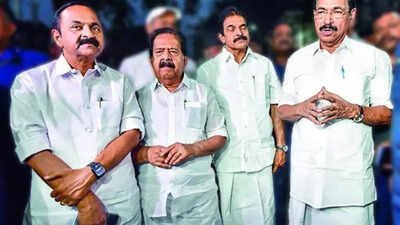Congress struggles for consensus as CM hopefuls push claims; party warns Kerala netas over protests