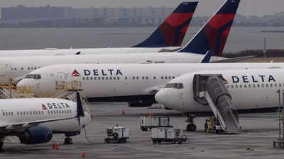 <p>Delta Airlines</p> Delta Airlines to Elon Musk: We chose Amazon Leo and not Spacex because we want to work with a company that ...