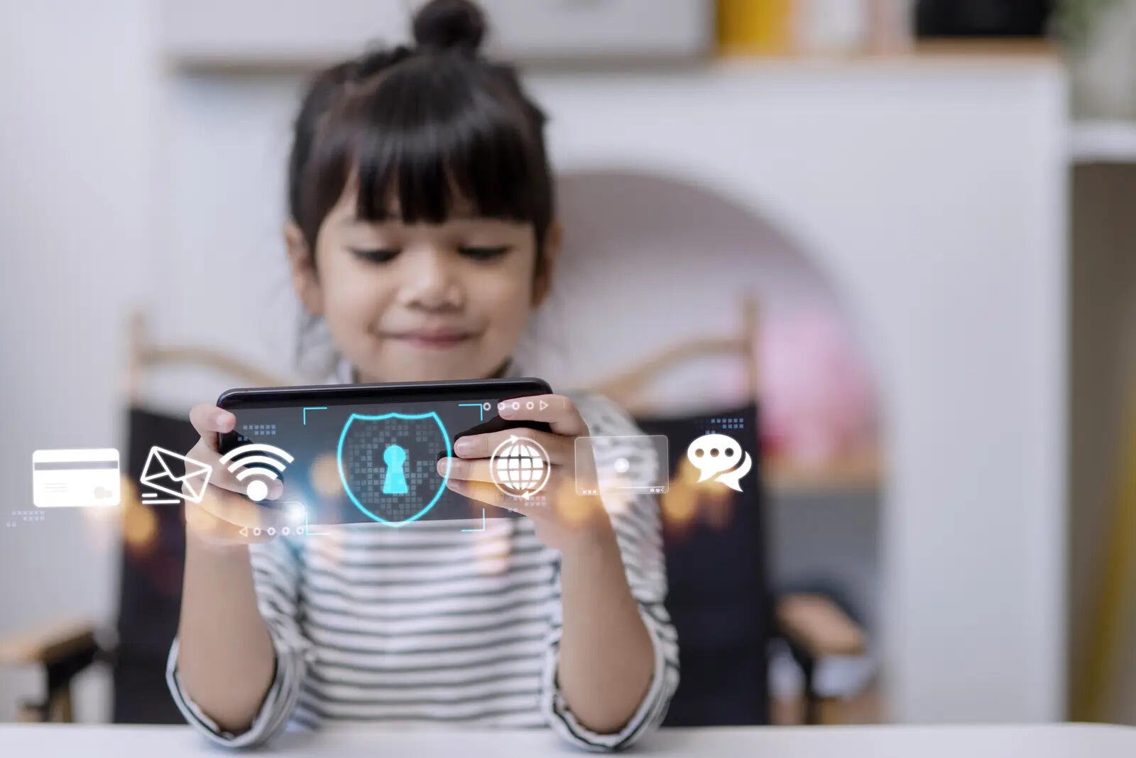Expert discusses how to encourage online safety on smartphone apps and social media platforms