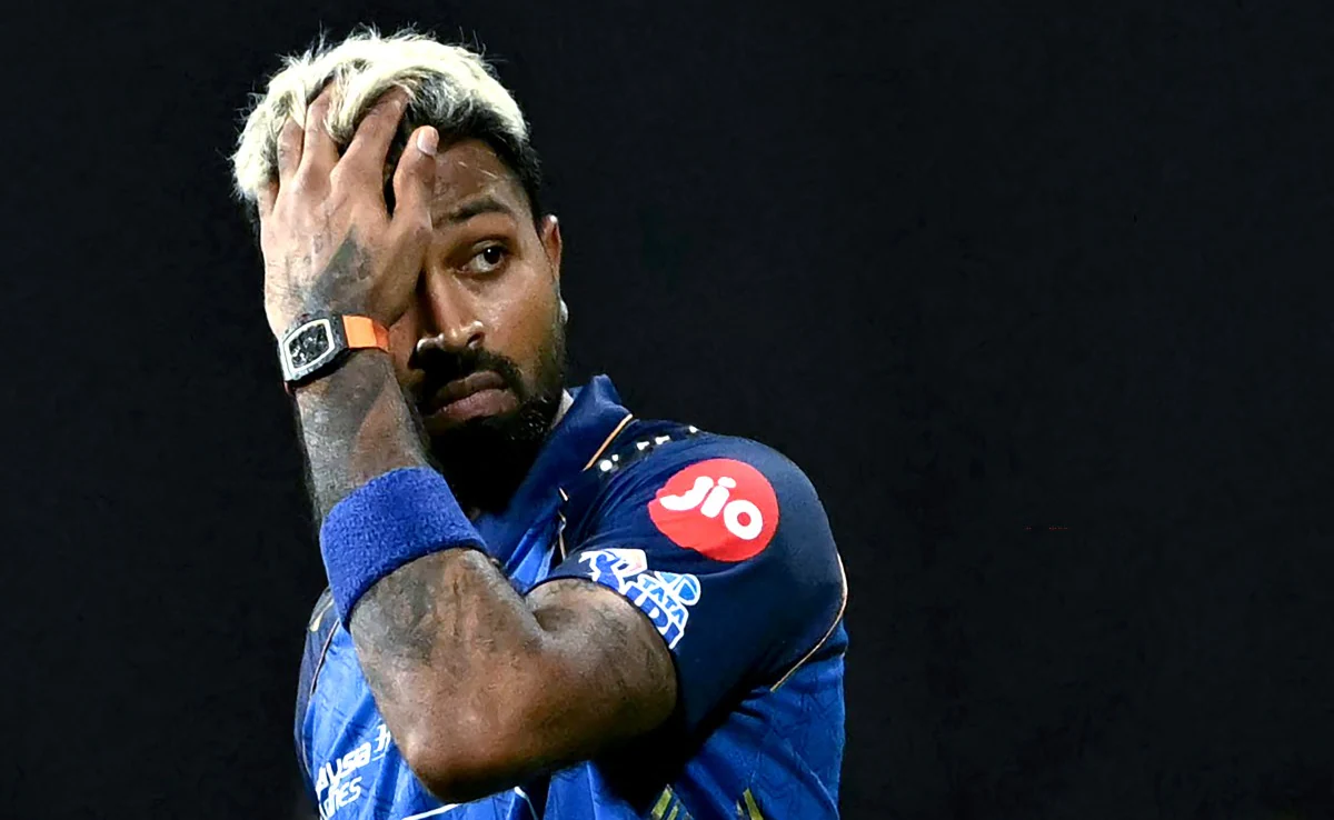 Is Hardik Pandya Leaving MI? Latest Report Reveals Truth Behind Viral CSK Meeting
