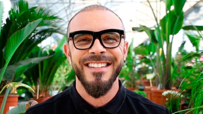 He turns concrete walls into living forests: Meet the Spanish botanist transforming cities with vertical gardens