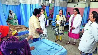 Woman delivers in phone light in Faridabad hospital park; 2 staffers suspended