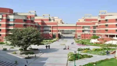 Guru Gobind Singh Indraprastha University has extended the application deadline for admissions to the 2026-27 academic session until May 30, 2026. The move gives aspiring students additional time to complete their registration for programmes based on national-level entrance tests and merit. Candidates can submit applications online and upload the required documents before the revised deadline. IP University admission 2026: GGSIPU application window closing today, check direct link to apply here
