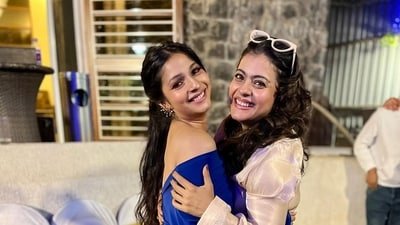 Tanishaa Muekrji is the daughter of veteran actor Tanuja.