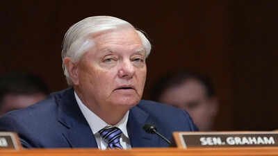 'More than problematic': US Senator on Pakistan's role in Iran peace talks