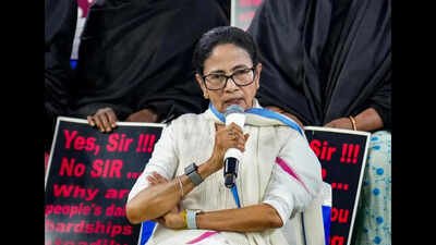 Sanghrise in Bengal: No Mamata for TMC as BJP blazes past 2/3rds mark