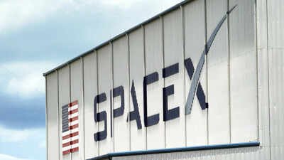 FCC rejects SpaceX request, tells Elon Musk's company: We dismiss, with prejudice, the portions of SpaceX’s various applications to ...