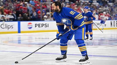 Edmonton Oilers links trade rumors with Buffalo Sabres star Alex Tuch amid reports of falling contract demands ahead NHL free agency