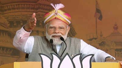'Congress misleading people by supporting govt in Tamil Nadu': PM Modi addresses rally  in Bengaluru