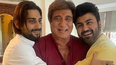 Arya Babbar slams Prateik Smita Patil for disrespecting Raj Babbar: 'We become villains, but when you need money, then he is your father'