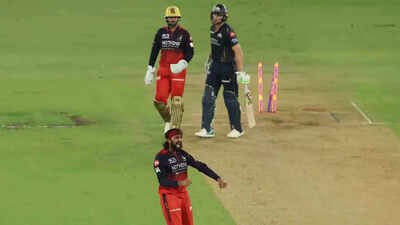 Krunal Pandya celebrates after taking the wicket of Jos Buttler. (Pic credit: IPL) ‘Perfect ball’: Sachin Tendulkar hails Krunal Pandya’s magic delivery that stunned Jos Buttler in IPL final