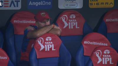 IPL 2026: 'He must have a lot going on'- Ashwin reacts to Ricky Ponting’s lone dugout moment