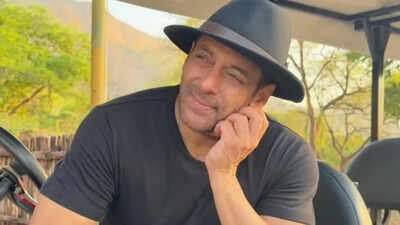 Salman Khan gives glimpse into his personal philosophy; says, 'Topi khud pehno, kisiko pehnao nahi'