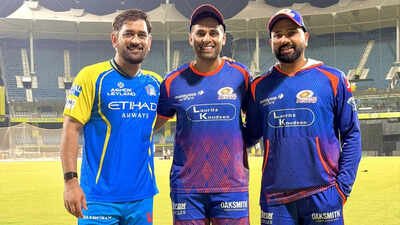 'Pehle Rohit bhai, phir Dhoni bhai ... ': Suryakumar Yadav reveals story behind iconic pic - WATCH