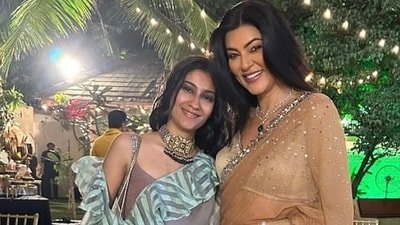 Sushmita Sen adopted her elder daughter, Renee Sen, in 2000. Sushmita Sen adopted her elder daughter, Renee Sen, in 2000.