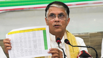 Pawan Khera vs Himanta a political battle, says Supreme Court, gives relief to Congress neta