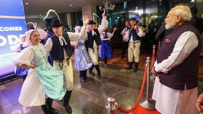 Watch: Slovak nationals welcome PM Modi with Vande Mataram, folk dance performances