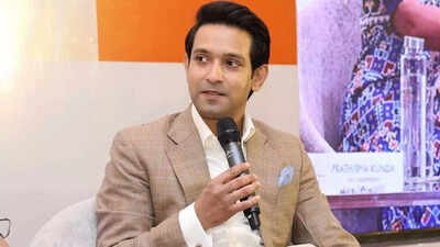 Vikrant Massey reveals his family was targeted by cybercrime: 'Money was deducted from my wife’s account twice'