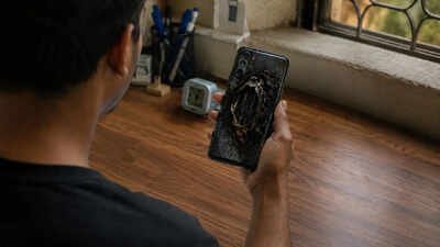 AI generated image Realme phone exploded a day before his UPSC exam; consumer court awards Rs 1.5 lakh