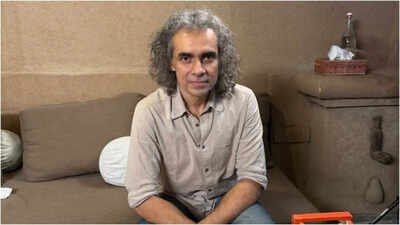 Imtiaz Ali, known for romantic films, revealed he never intentionally writes love stories, adding that 'Jab We Met' was not written as one. He expressed his desire to make a film on Radha-Krishna, calling it a story with deeper philosophy beyond romance. Imtiaz Ali wants to bring Radha-Krishna's story to screen: 'Has a deeper philosophy'