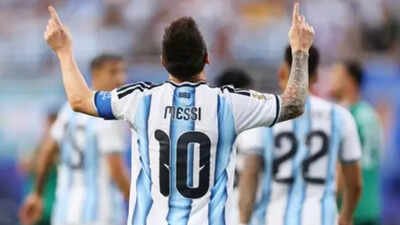 As Lionel Messi continues to bask in his 2026 World Cup glory, Wayne Rooney's 2012 tweet dubbing Messi a 'joke' yet the 'best ever' has resurfaced, stirring conversations among fans. (Photo/IANS) ‘Messi is a joke!’ : Wayne Rooney’s 14-year-old tweet resurfaces after Argentine icon’s record-breaking World Cup heroics