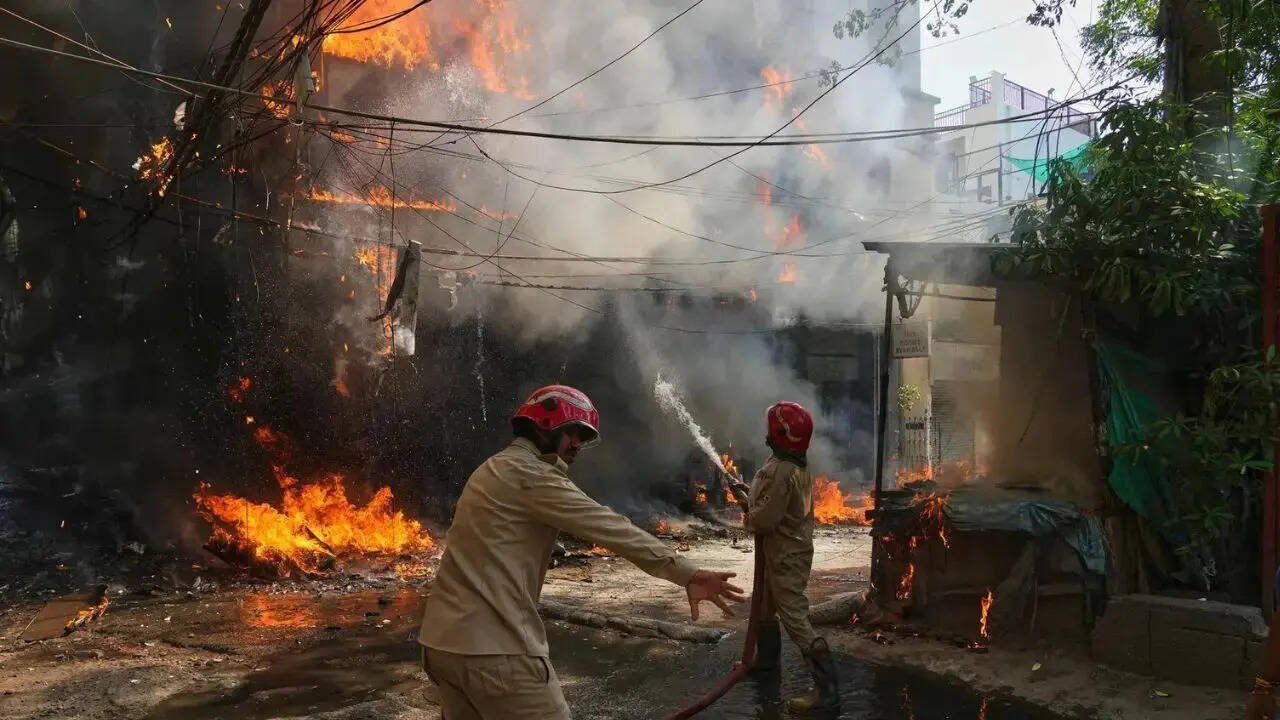 Malviya Nagar hotel fire