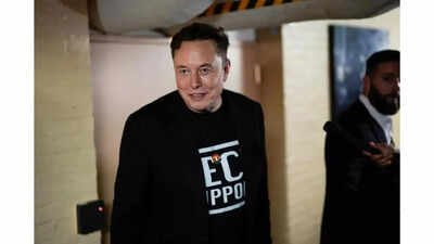 Elon Musk explains to Jamie Dimon why AI cannot 'physically' survive on Earth: You can only …
