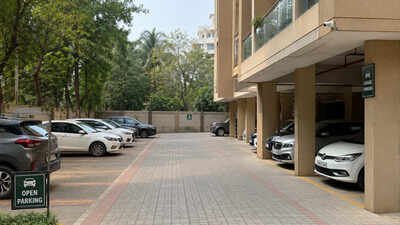 AI-generated image Can builders sell parking space to homebuyers seprately? What RERA actually allows