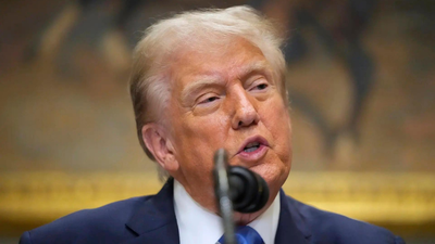 US President Donald Trump (File photo) 'You're getting discombobulated': 'Commander in Chief' Trump shares AI image of US troops advancing