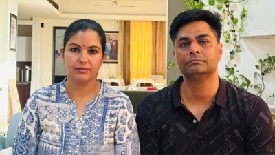 A Gurugram couple alleges a child swap at a Greater Kailash IVF center after a DNA test failed to confirm maternity and paternity of one of their newborns. DNA test shock after IVF twins' birth: Gurgaon couple alleges baby mix-up at Delhi fertility clinic; FIR filed