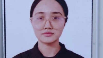 A 23-year-old NEET aspirant allegedly died by suicide at her residence in Dehradun’s Chandrabani area on Tuesday morning, police said. 'Mom and dad, I love you': 23-year-old NEET aspirant dies by suicide in Dehradun, note recovered