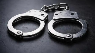 Rajasthan ATS arrests woman for alleged links with Pakistan-based Jaish-e-Mohammed terror group Rajasthan ATS arrests woman for alleged links with Pakistan-based Jaish-e-Mohammed terror group