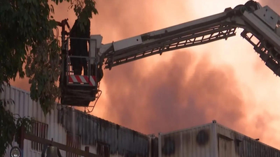 Delhi slum fire near Udyog Bhawan brought under control; no casualties reported Major fire breaks out in Delhi labour settlement near Udyog Bhawan, no injuries reported