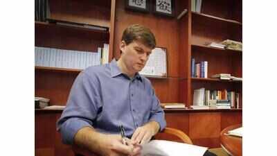 America’s biggest investor Michael Burry to everyone saying software companies are 'dead': LLMs, no matter how advanced they get at being LLMs, will never beat ...