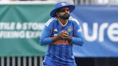 Shreyas Iyer joins Virat Kohli, Rishabh Pant and Shubman Gill on unwanted list after Ireland script historic upset
