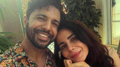 Kirti Kulhari's boyfriend Rajeev Siddhartha says they barely exchanged three sentences in 8 years on 'Four More Shots Please'