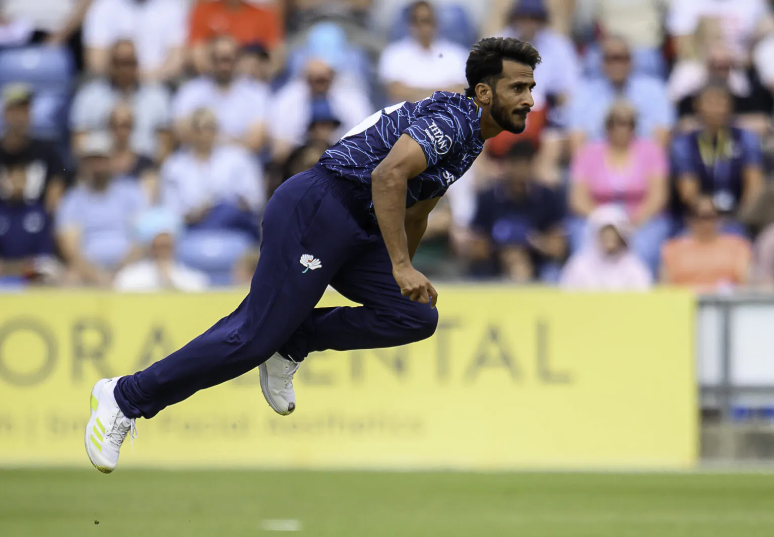 Yorkshire lose their second in five games despite Hasan Ali's 4/18