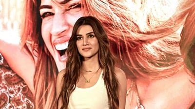 Mumbai real estate: Kriti Sanon along with her sister and mother sell four apartments in Mumbai's Andheri for ₹8.9 crore. (AFP) Mumbai real estate: Kriti Sanon along with her sister and mother sell four apartments in Mumbai's Andheri for ₹8.9 crore. (AFP)