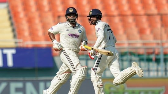 IND vs AFG One-off Test Day 2 LIVE Score: India's captain Shubman Gill, right, and Rishabh Pant will resume their partnership on Day 2.