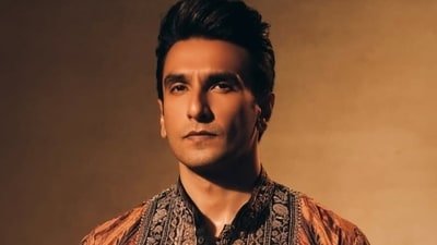 Ranveer Singh has fired a legal notice to the FWICE over the ongoing Don 3 drama.