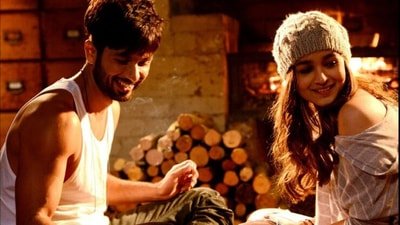 Shahid Kapoor spoke about paid negativity against Alia Bhatt. Shahid Kapoor spoke about paid negativity against Alia Bhatt.
