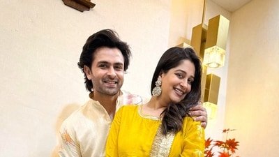 In 2025, Dipika Kakar revealed that she had stage 2 liver cancer, following which the actor underwent tumour-removal surgery. In 2025, Dipika Kakar revealed that she had stage 2 liver cancer, following which the actor underwent tumour-removal surgery.