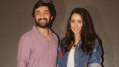 Shraddha Kapoor and Siddhanth Kapoor are kids of actor Shakti Kapoor. Shraddha Kapoor and Siddhanth Kapoor are kids of actor Shakti Kapoor.