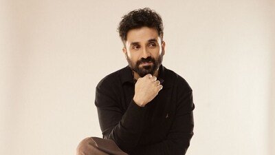 Vir Das slams delivery app for sending him fake watch. Vir Das slams delivery app for sending him fake watch.